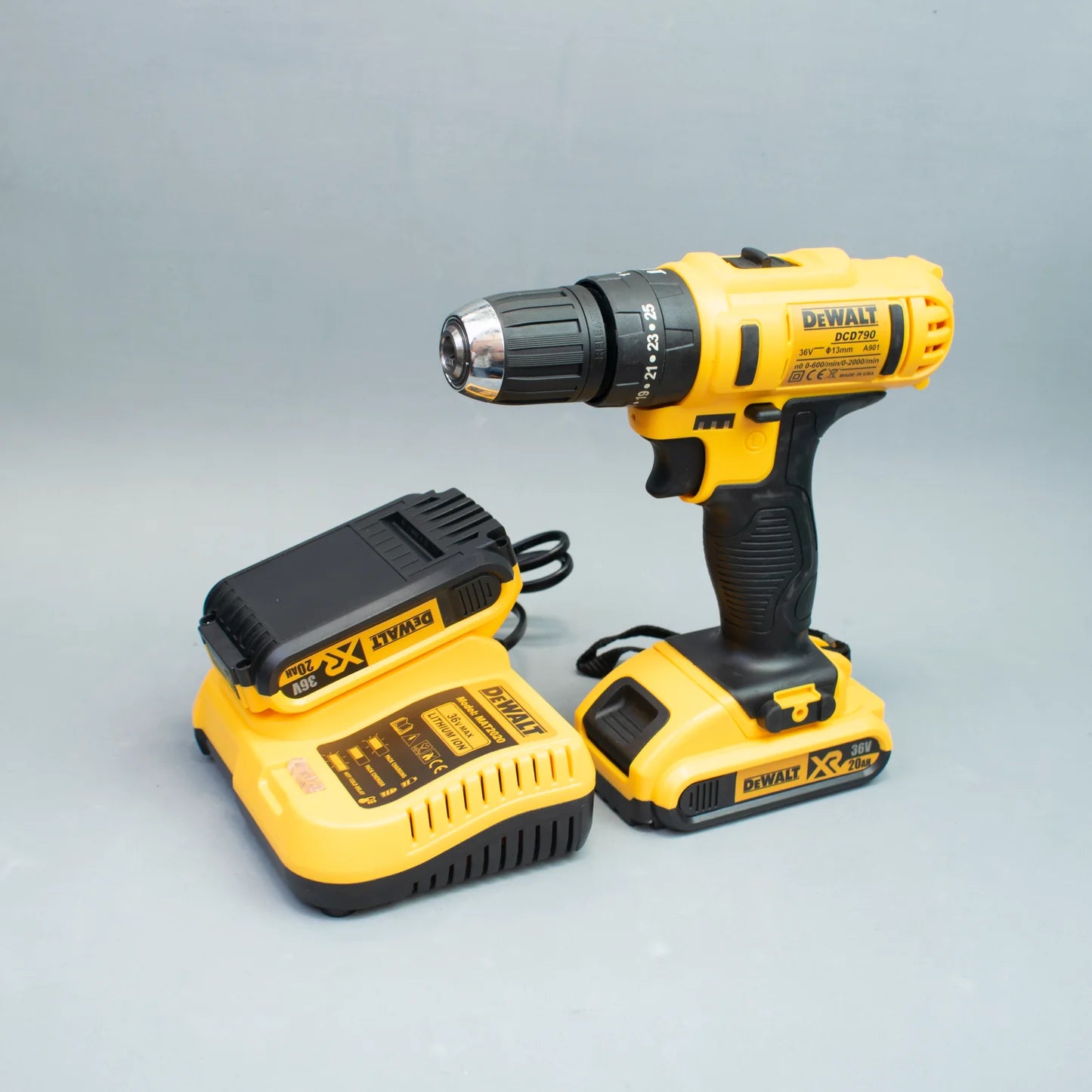 Taladro 36v Dewalt Percutor +  Raches + frete gratis